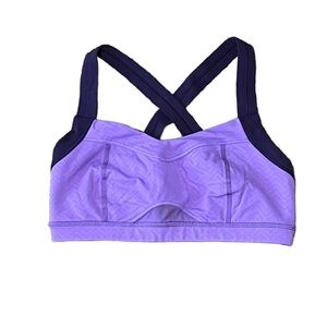 lululemon athletica Purple Sports Bra Size 6